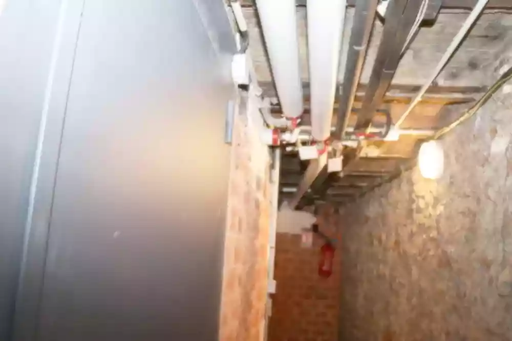 Tuyaux calorifugés avec protection PVC — Le Bourget